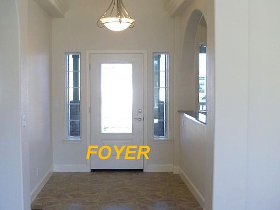 2nd image of 1017 Silveranch Dr