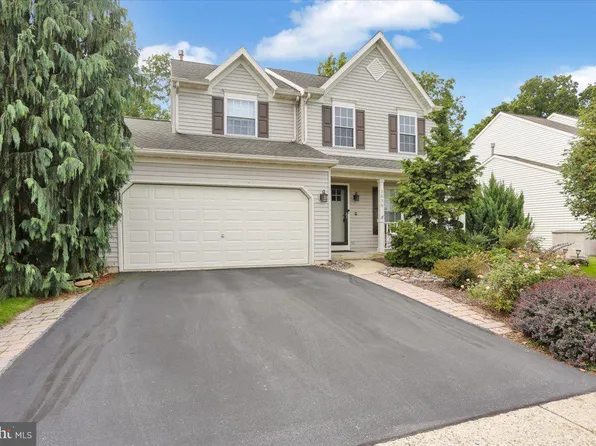 1030 Cathy Dr, Leesport, PA 19533