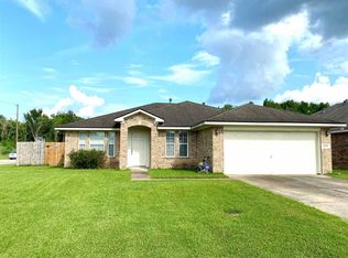 5090 Curtis Ct, Beaumont, TX 77708