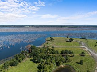 515 Shoreline Dr, Dodd City, TX 75438