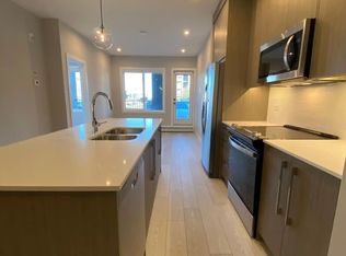 395 Skyview Pkwy NE #1415, Calgary, AB T3N2K1