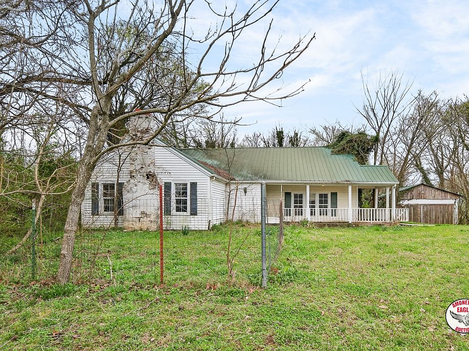 1st image of 464 Charles Golden Rd
