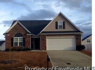 834 Fairfield Cir, Raeford, NC 28376