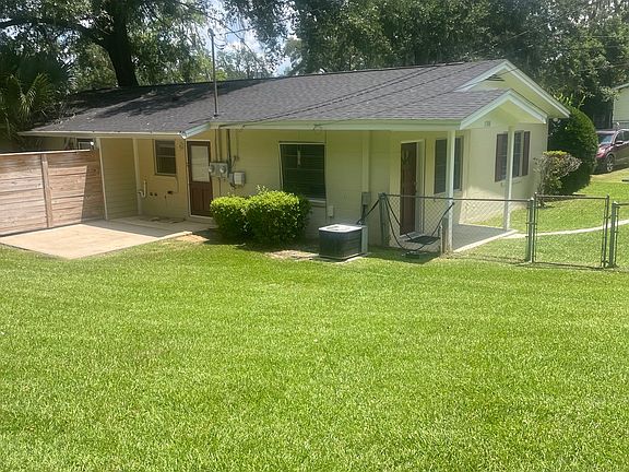 4th image of 1300 Waterline Dr