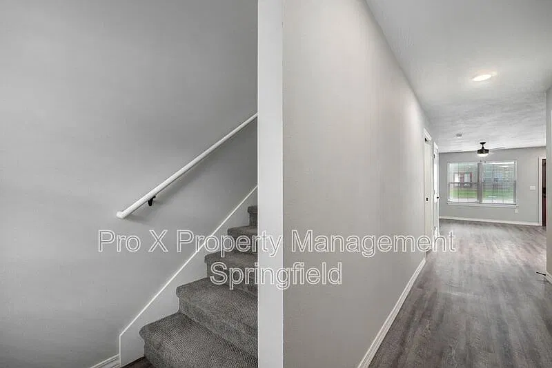 3 bed, 2.5 bath, $1,525 — Photo 3