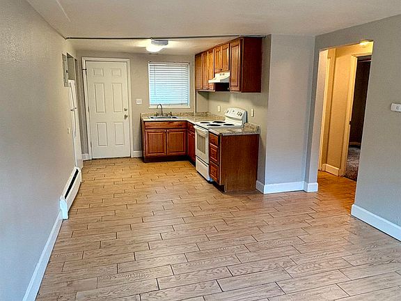 4th image of 2383 Emporia St #3