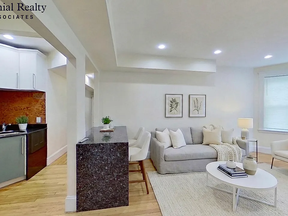 73 Babcock St #1