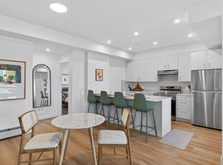 517 67th Ave SW #1-BEDROOM, Calgary, AB T2H0L5