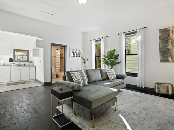 1221 E Columbus Dr #A, Tampa, FL 33605