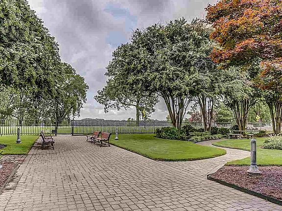 5th image of 79 Riverwalk Pl Lot 6