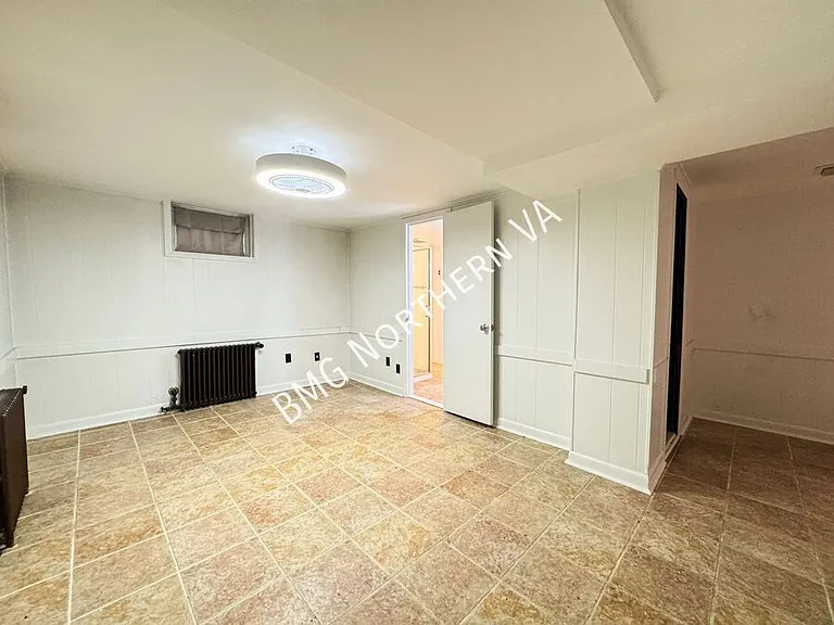 6600 Braddock Rd — Photo 29