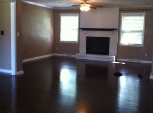 4736 Boxwood Dr, Owensboro, KY 42303