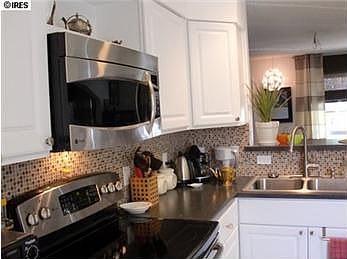 2nd image of 1625 Bedivere Cir