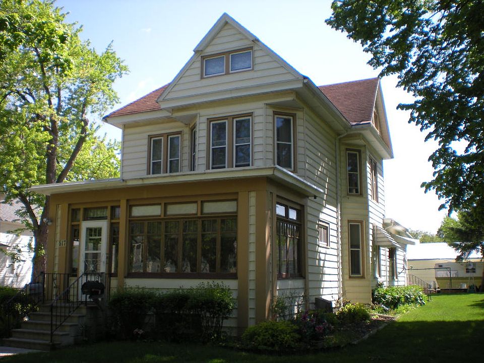 1st image of 517 S Cedar Ave