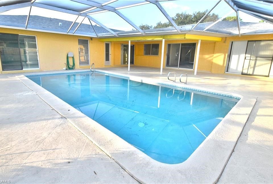 1st image of 6422 Morgan La Fee Ln