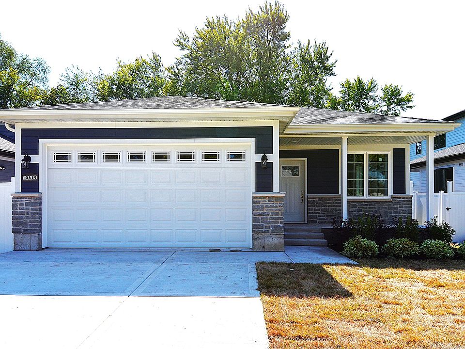 2nd image of 10619 Schubert Ave
