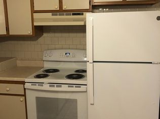 104 Enfield St, Johnston, RI 02919