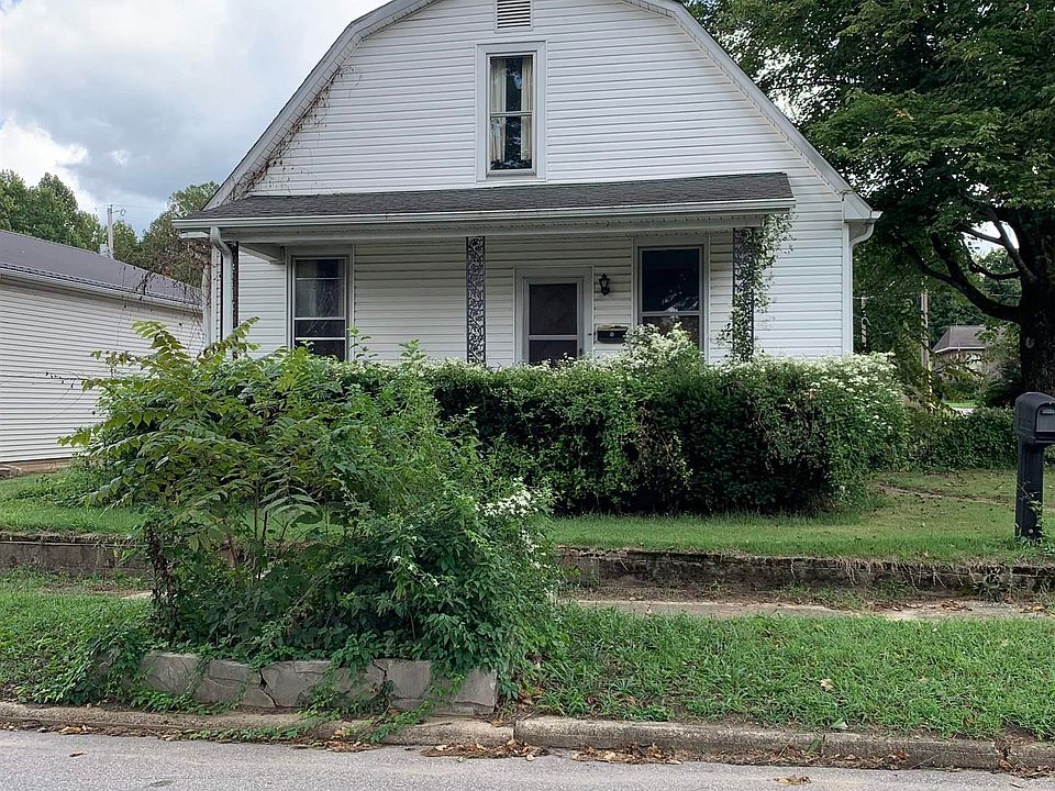 1st image of 105 N John St