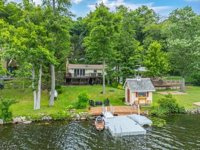 77 W Shore Trl, Branchville, NJ, 07826
