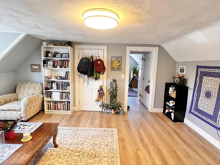 48 Beacon St #3 — Photo 15