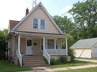 2217 65th St, Kenosha, WI 53143