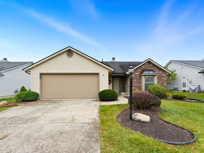 2928 Wood Knoll Ln, Fort Wayne, IN, 46804