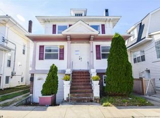 14 S Baton Rouge Ave, Ventnor City, NJ 08406