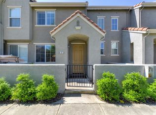 805 Dante Cir, Roseville, CA 95678
