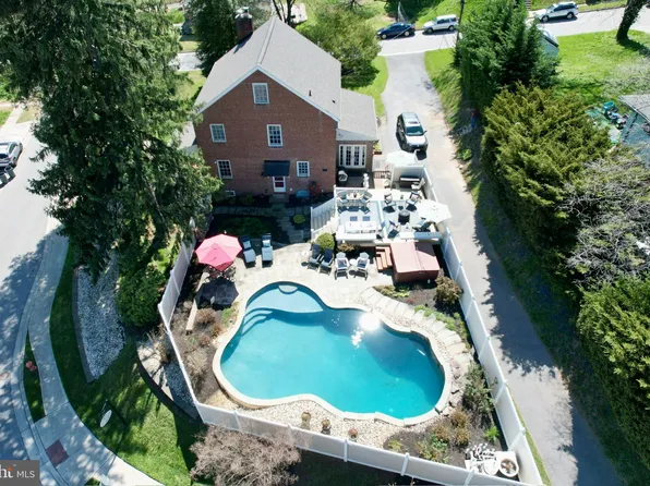 1214 Overbrook Rd, Idlewylde, MD 21239