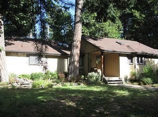 100 Browns Rd, Williams, OR 97544