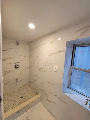 Rented by E Realty International Corp | media 21