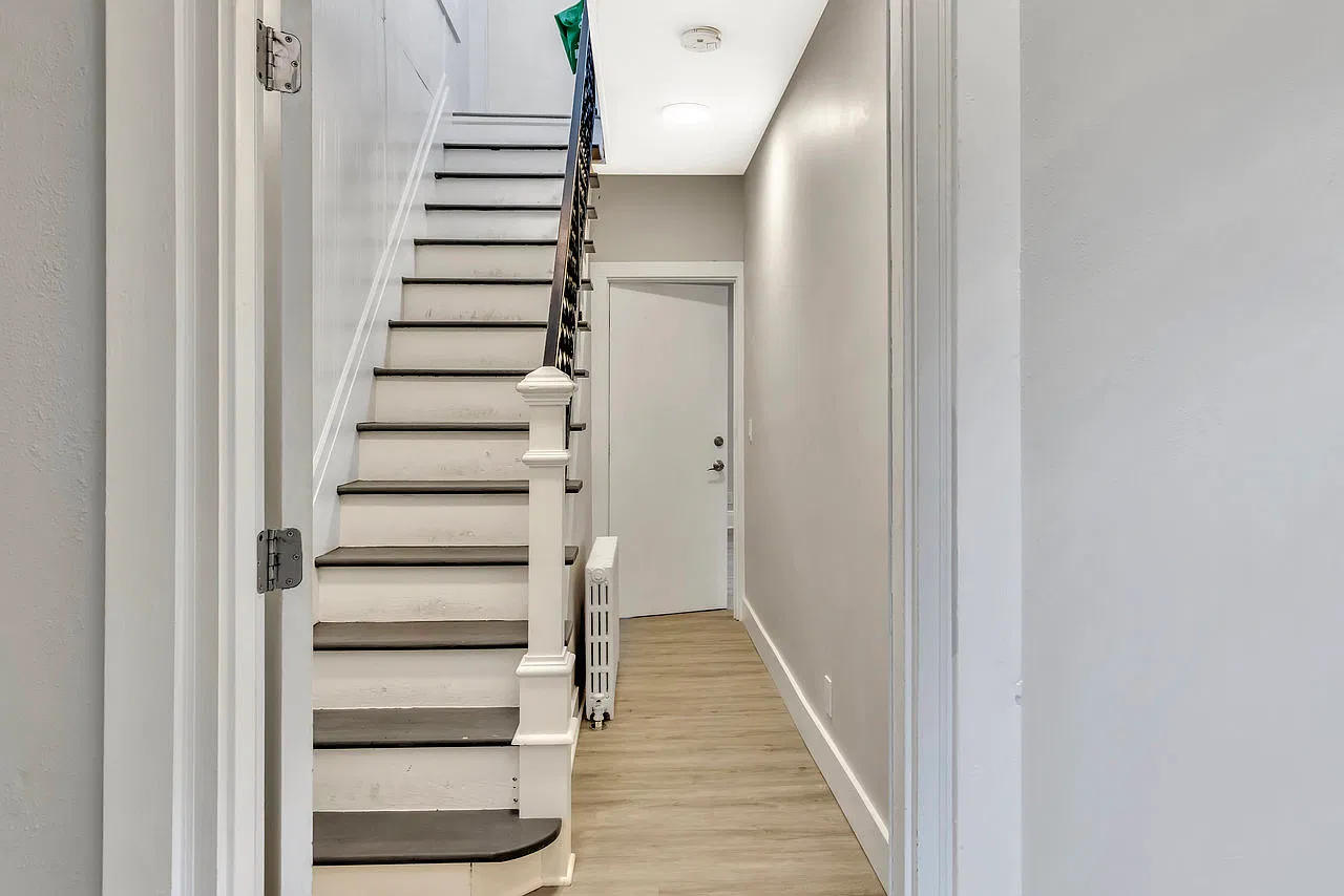 2 bed, $2,500 — Photo 4