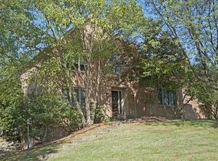 208 Saint Charles Pl, Pittsburgh, PA 15215