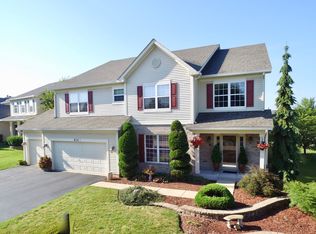 824 Turtle Creek Ct, Naperville, IL 60565