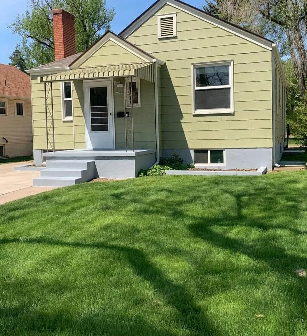 2 bed, 1000 sqft, $1,600 — Photo 1