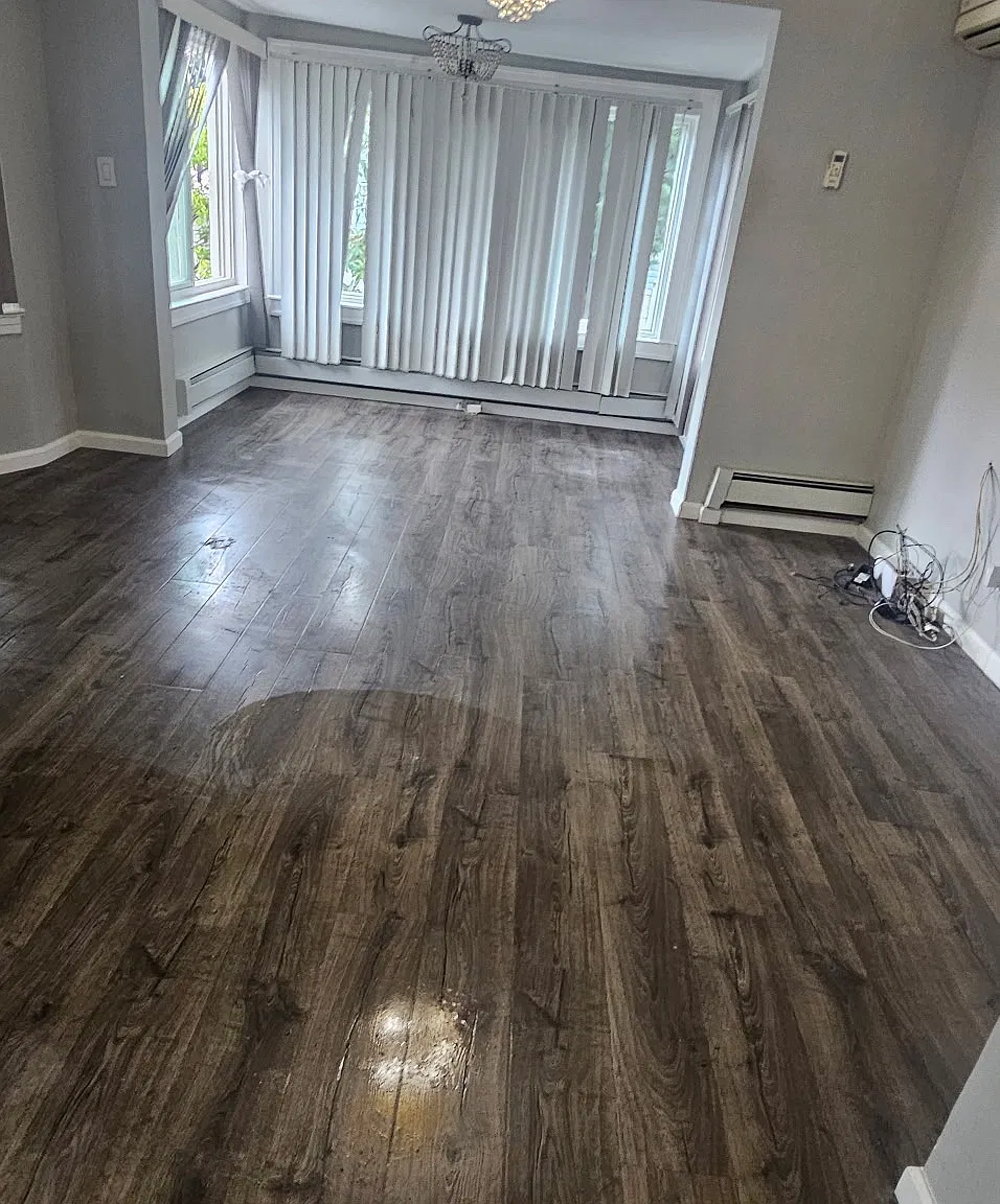 2 bed, 900 sqft, $3,000 — Photo 1