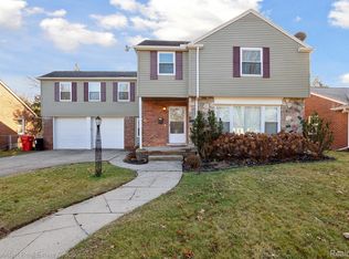 18131 Melrose Ave, Southfield, MI