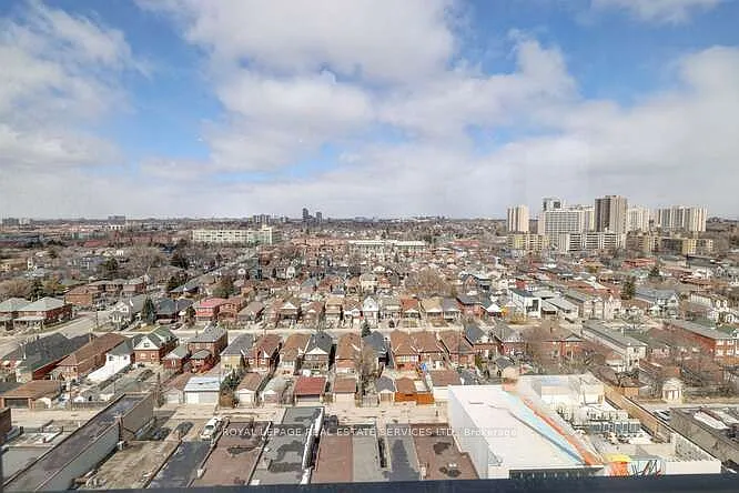 1603 Eglinton Ave W #1109 — Photo 38