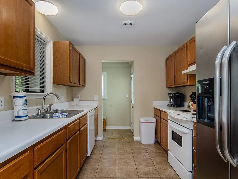 741 N Fort Fisher Blvd — Photo 12