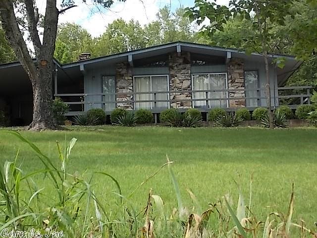 1st image of 90 Topez Dr