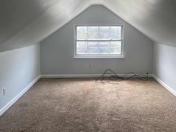 5th image of 131 Johnston Rd