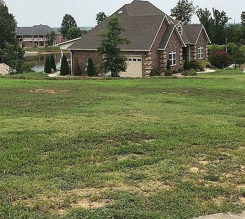 3rd image of 811 Bent Creek Est