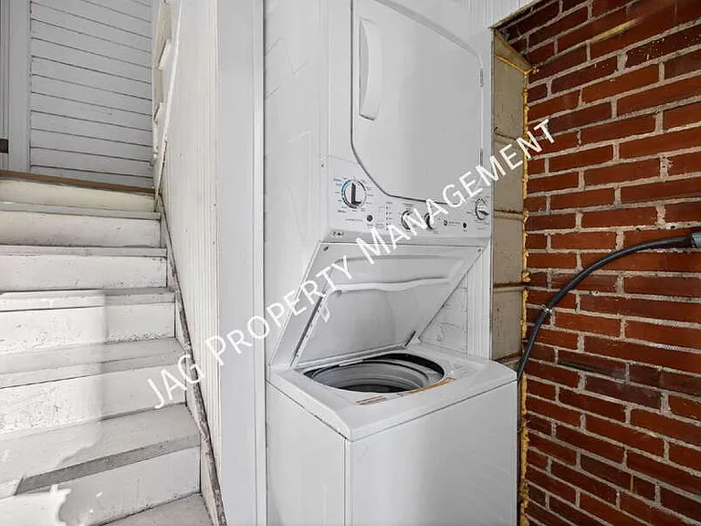 2512 Park St #3 — Photo 17