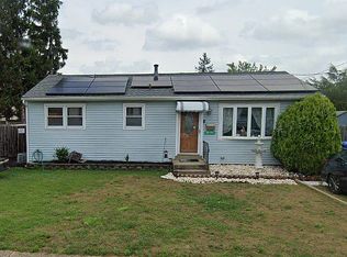 513 Filmore St, Riverside, NJ 08075