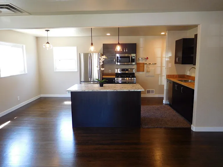 1399 Scranton St — Photo 3