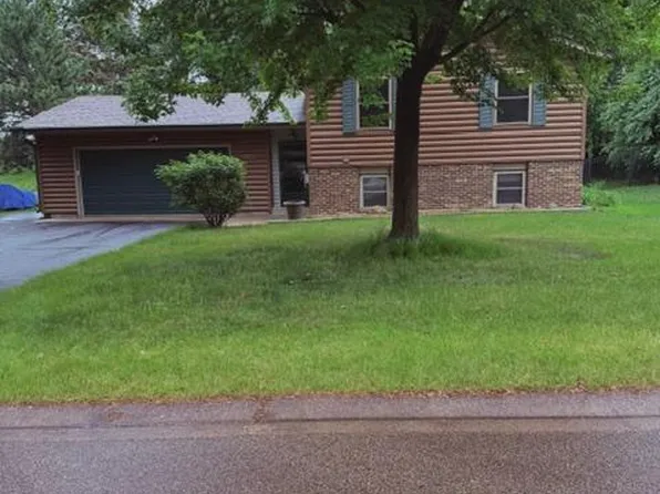 2288 Phylis Ct E, Maplewood, MN 55119