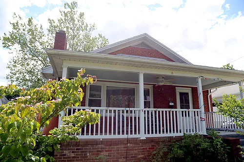 407 Neyland Dr Photo 1