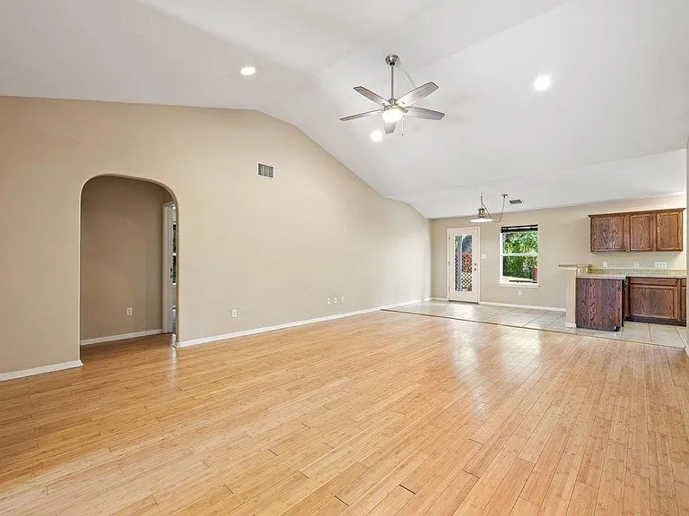 5208 Sioux Ln — Photo 15