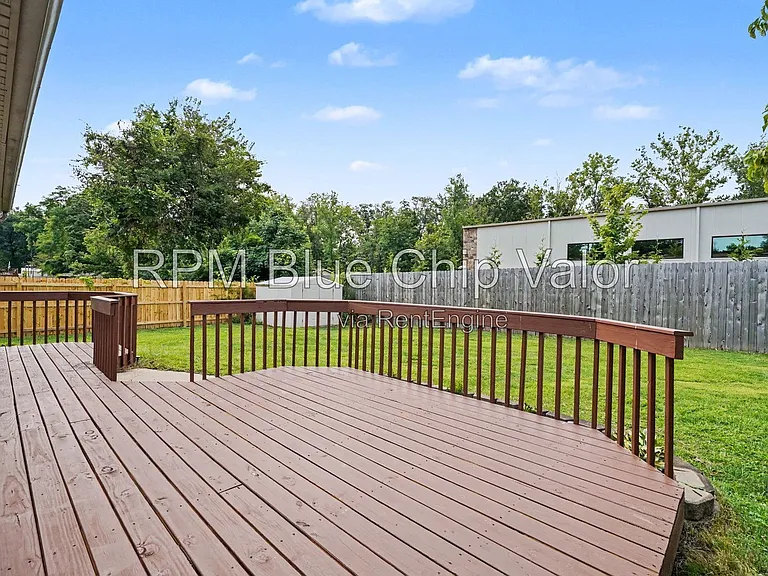 5133 Cook Ave — Photo 16