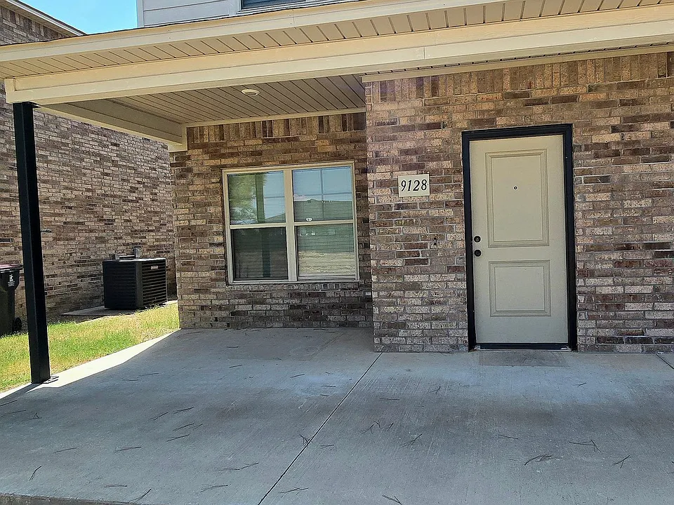 9138 Brookstone Pl